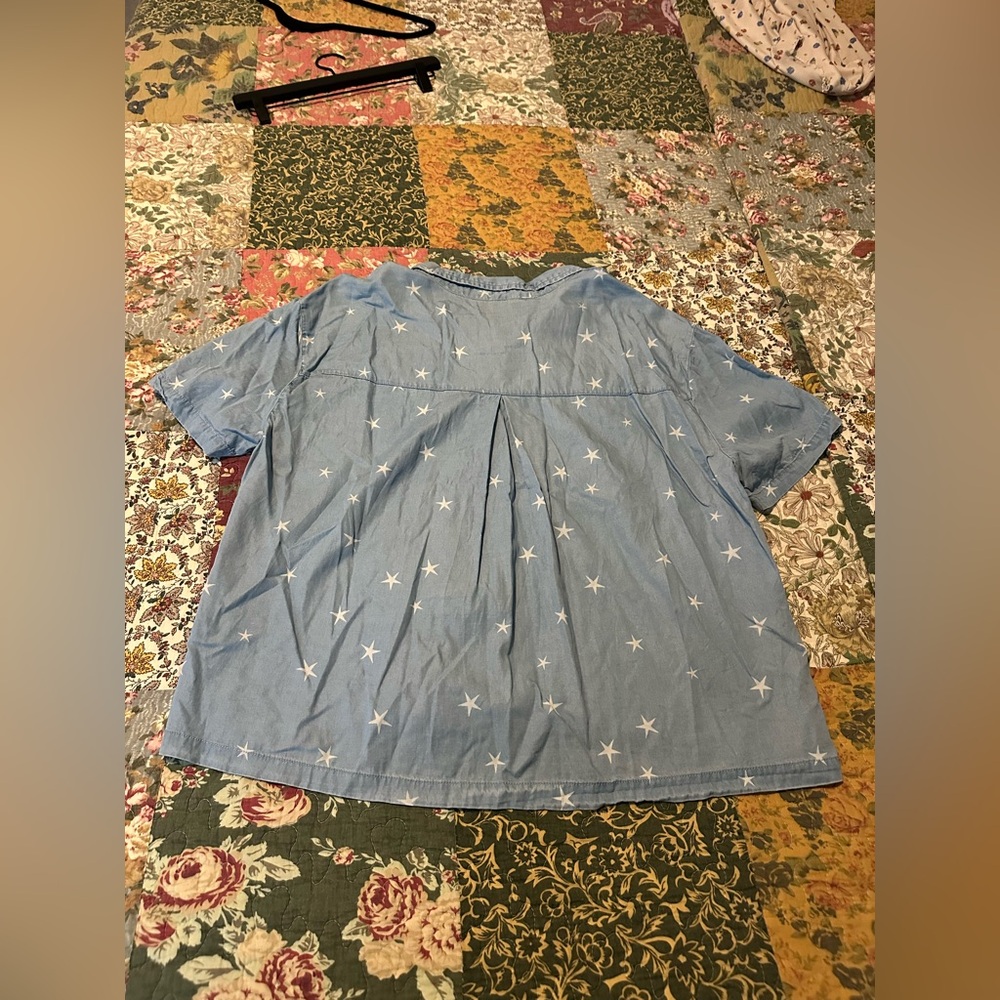 Denim Star short sleeve button up shirt. Size XL - Picture 4 of 7